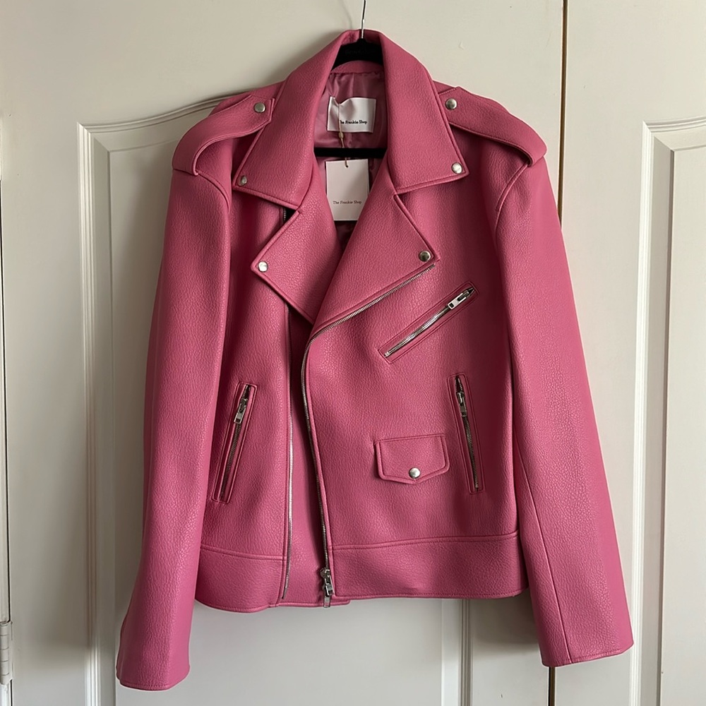 THE FRANKIE SHOP CHICAGO BIKER JACKET 🩷
